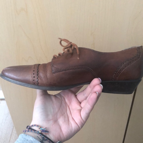 Leather old shoes - Picture 3 of 4